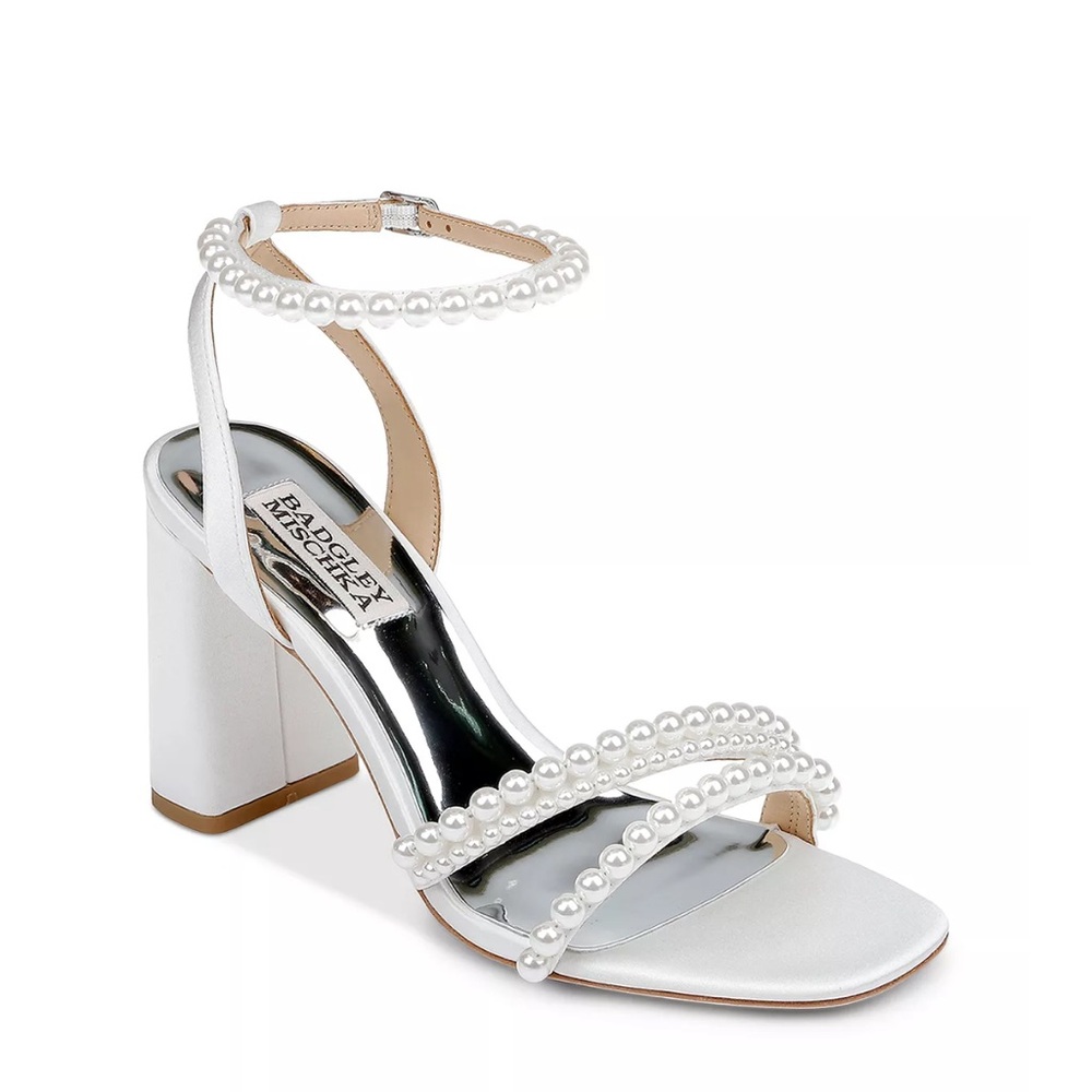 Badgley Mischka Feisty Heels